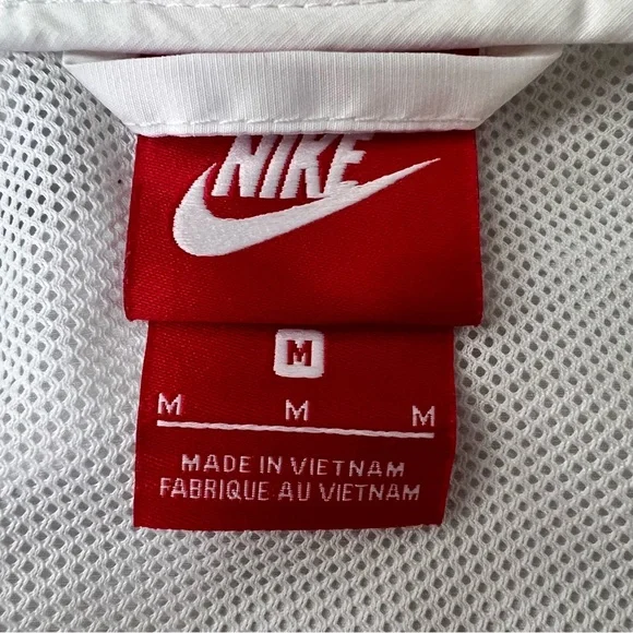 Nike Windbreaker - Picture 3 of 6